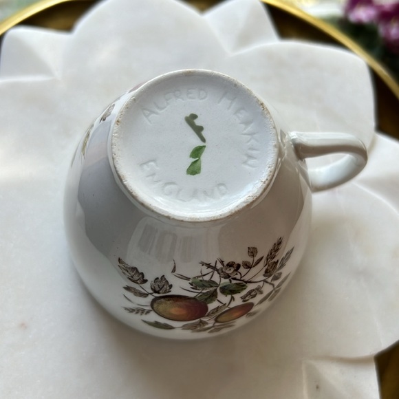 Vintage Alfred Meakin Hereford Platter, Cup + Saucer Set Staffordshire England - Picture 9 of 12